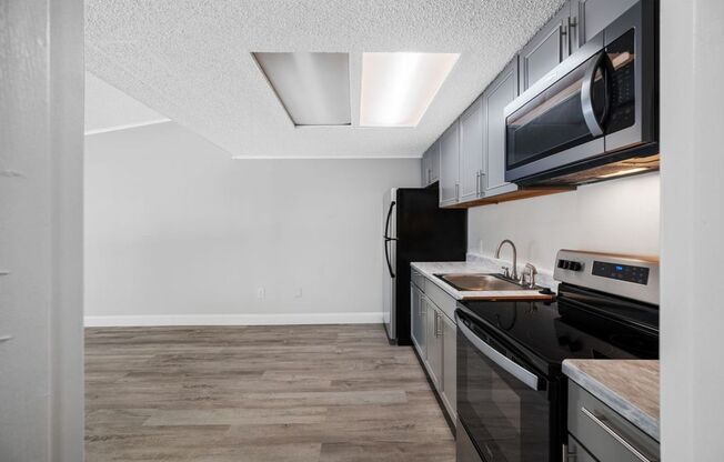 1 bed, 1 bath, 576 sqft, $1,285, Unit 507