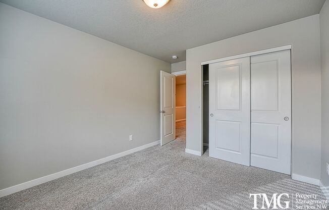 3 beds, 2.5 baths, 1,650 sqft, $2,490, Unit C-112