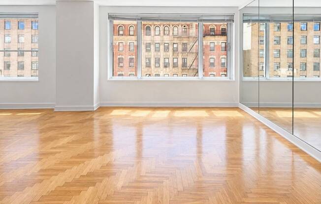 1 bed, 1.5 baths, 653 sqft, $5,900, Unit 9H