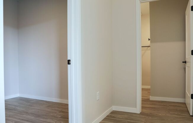 1 bed, 1 bath, 898 sqft, $1,795, Unit 507