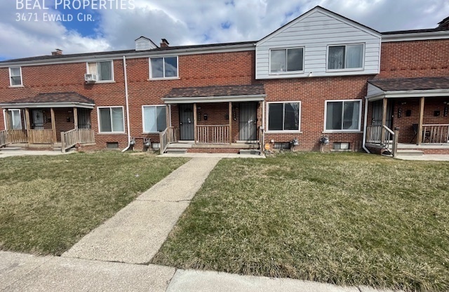 3471 EWALD CIR