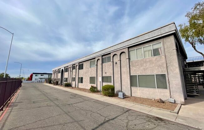 Beautiful 2 Bedroom 2 bath Condo