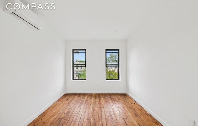 162 E 32 ST