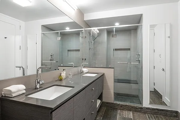 Studio, 1 bath, $9,895, Unit 27DD