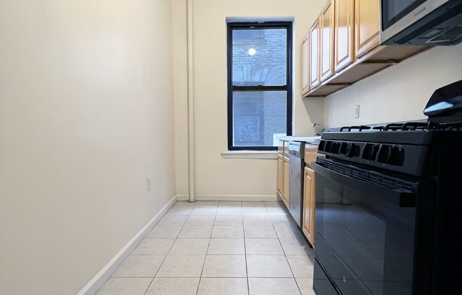 1 bed, 1 bath, $2,650, Unit 52