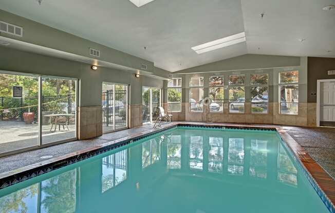 A'Cappella Pool Apartments in Lynnwood, WA