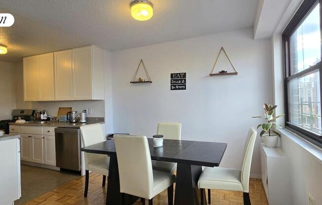 3 beds, 1.5 baths, $8,350, Unit 14G