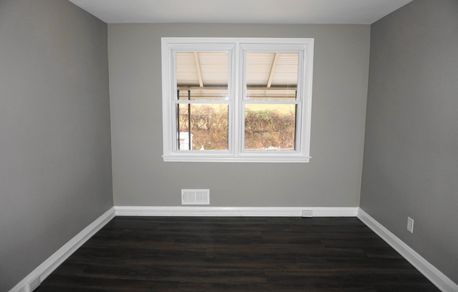 Charming 3 Bedroom/1.5 Bathroom Townhome in Dundalk, MD!