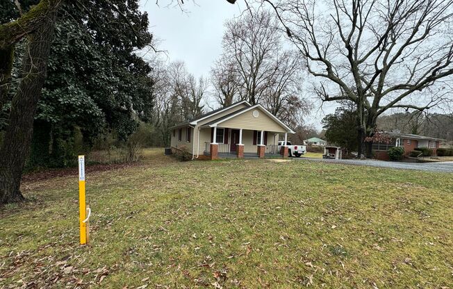 GREAT LOCATION!! Newly Remodeled 3-Bedroom Rental Home in Kannapolis