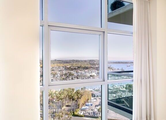 3 beds, 3.5 baths, 2,099 sqft, $10,000, Unit 1822