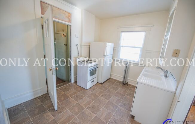 1 bed, 1 bath, 685 sqft, $1,099, Unit 14