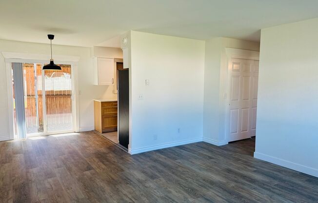 Charming Remodeled Camas Duplex
