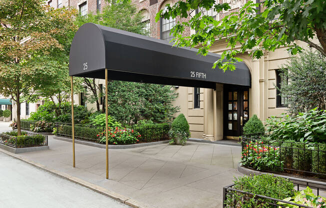 25 5 AVE