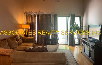TWO WEEKS FREE, IMMEDIATE MOVE IN! 2-Bedroom Condo with Dual Balconies and POOL in Somerset Village! Close to UF, Shands & the VA!