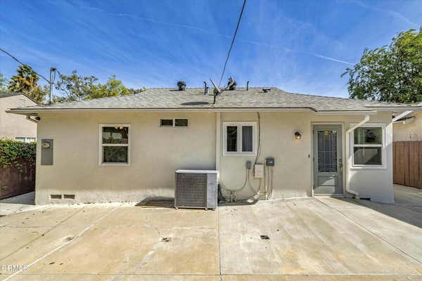 3 beds, 1 bath, 884 sqft, $3,995