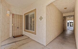 2 beds, 2 baths, $1,650, Unit UNIT 101