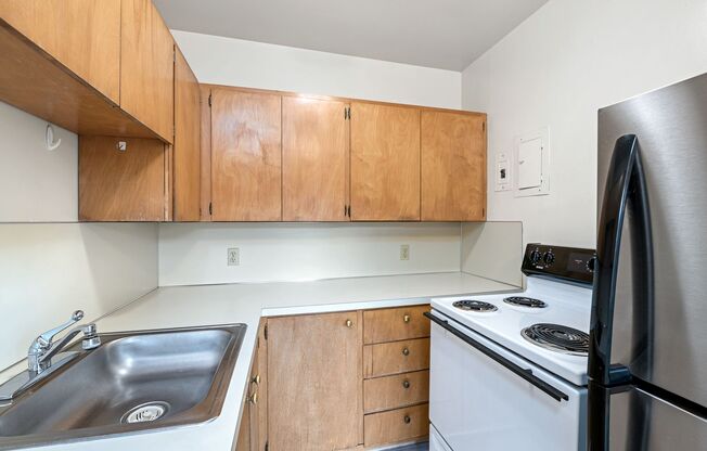 HC Hillcrest Apartments