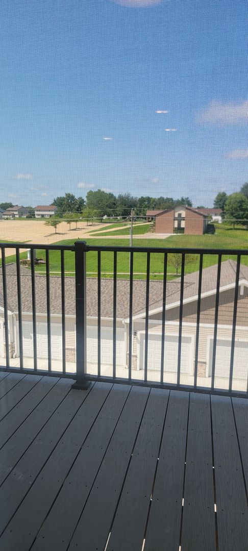 1 bed, 1 bath, 738 sqft, $1,175, Unit 534