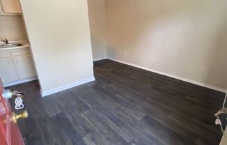 1810 Williamsburg Rd