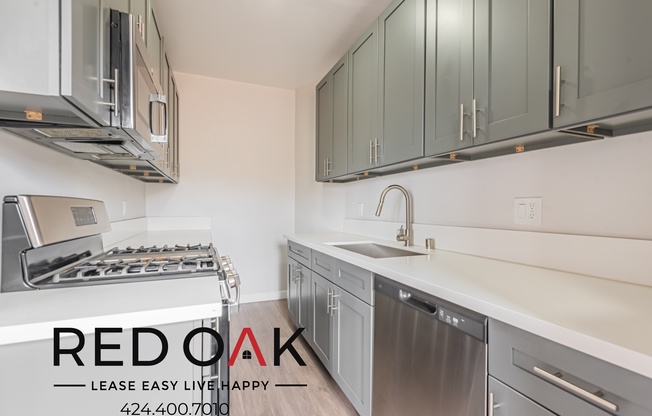 238 3/4 S MARIPOSA AVE
