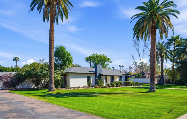 FULLY FURNISHED EXECUTIVE PHOENIX COUNTRY CLUB HOME IN GATED COMMUNITY