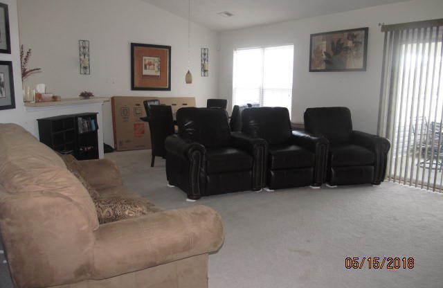 3 beds, 2 baths, $1,800