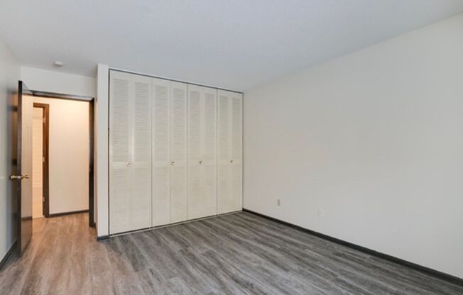 1 bed, 1 bath, 750 sqft, $1,200, Unit 7700-213