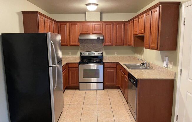 2 beds, 2 baths, $1,225