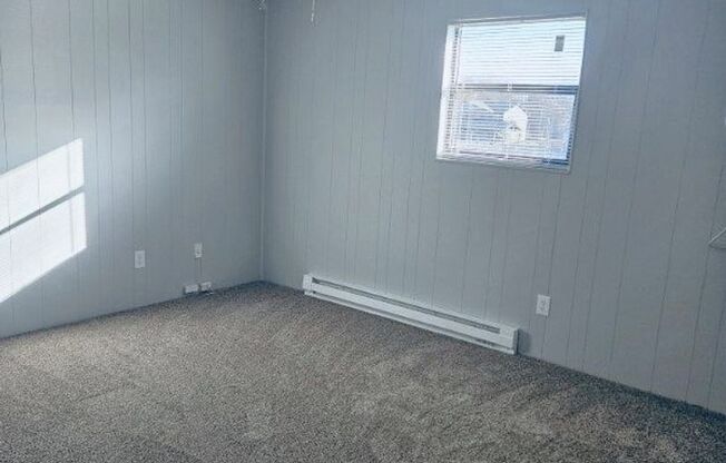 1 bed, 1 bath, 576 sqft, $715, Unit 3625-J