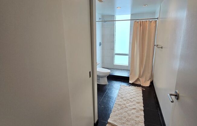 3 beds, 2.5 baths, 2,375 sqft, $4,995, Unit 1B