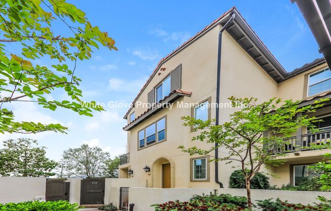 2 Bedroom La Habra Townhome