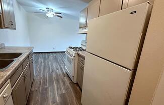 2 beds, 1.5 baths, 1,056 sqft, $1,475