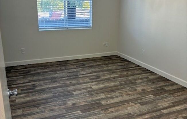 2 beds, 1.5 baths, 950 sqft, $2,045, Unit 52