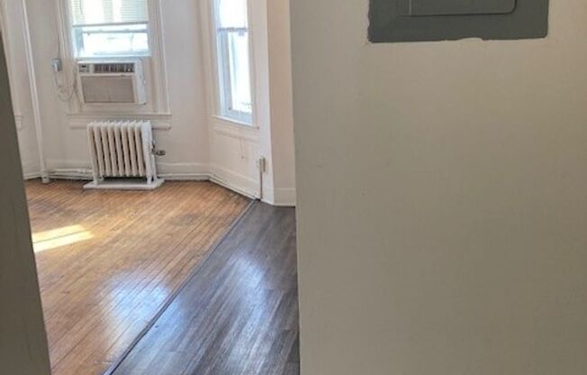 1 bed, 1 bath, 506 sqft, $1,279, Unit 1301-64