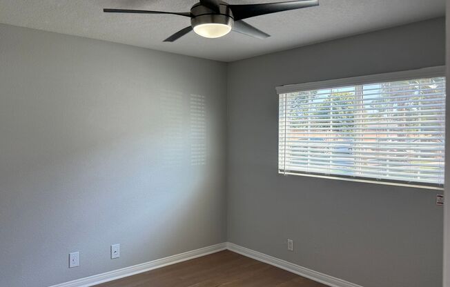 2 beds, 1 bath, 850 sqft, $2,670, Unit 861A