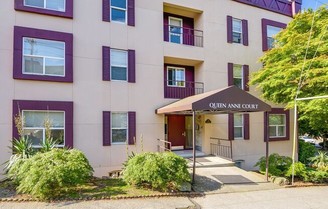 Studio, 1 bath, 334 sqft, $1,250, Unit 407