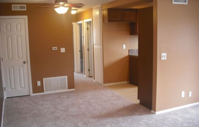 2 beds, 1 bath, $2,650