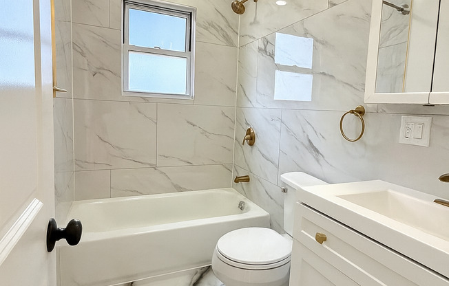 14 VERMONT CT