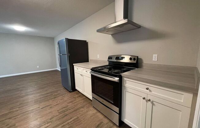 1 bed, 1 bath, 600 sqft, $1,350, Unit 41