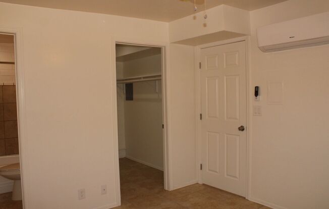 1 bed, 1 bath, $1,100