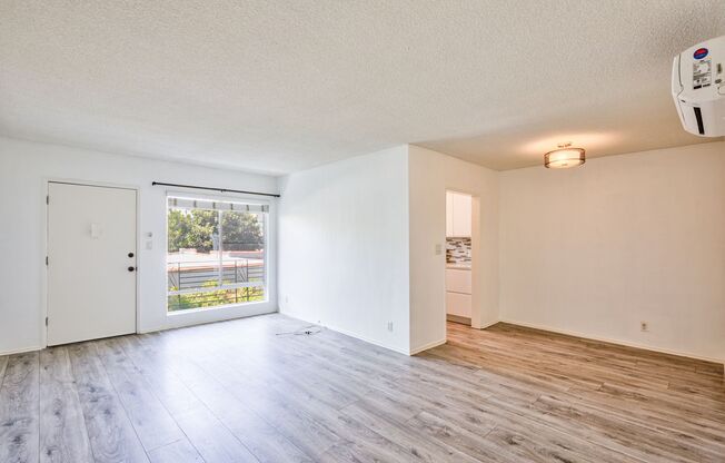 1035 N Sierra Bonita Residences
