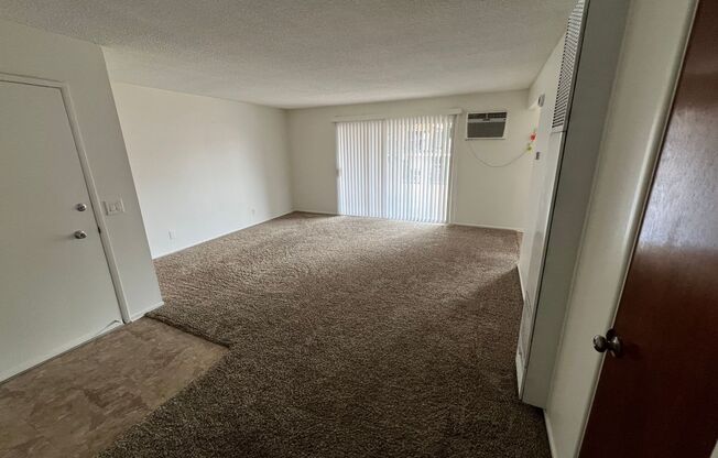 2 beds, 1 bath, $1,795