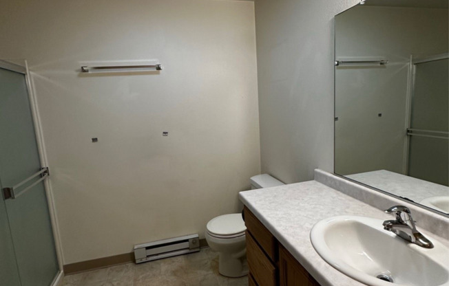 3 beds, 2 baths, 1,200 sqft, $1,425, Unit TE218X-246