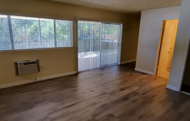 Ramona Garden Apartments