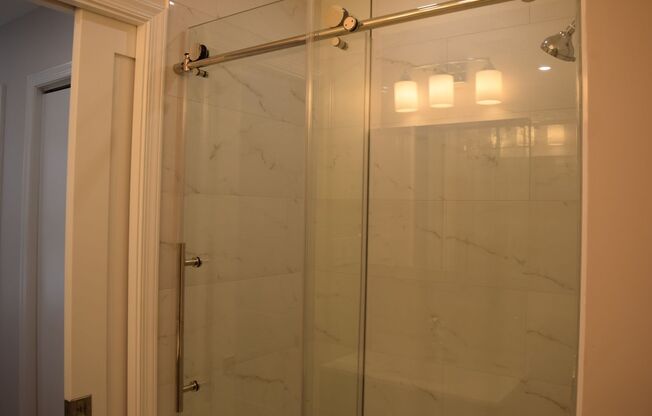 2 beds, 2.5 baths, $3,795