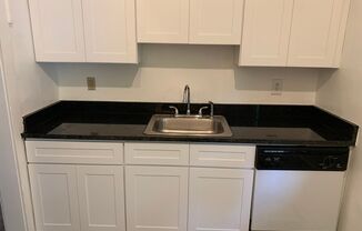 1 bed, 1 bath, 800 sqft, $1,675, Unit 443-8