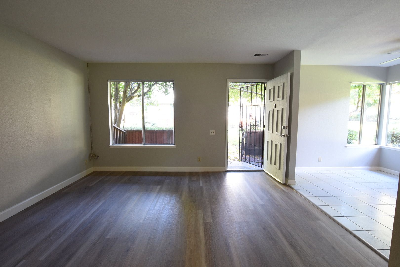 Remodeled and Clean 3 Bedroom 1.5 Bath Townhouse in South San Jose