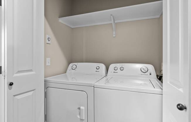 Little Tuscany Apartments & Townhomes - Washer and Dryer In-Home
