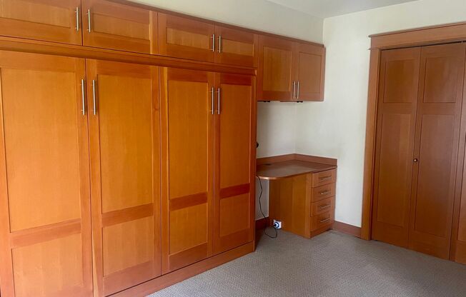 3 beds, 3.5 baths, $4,495
