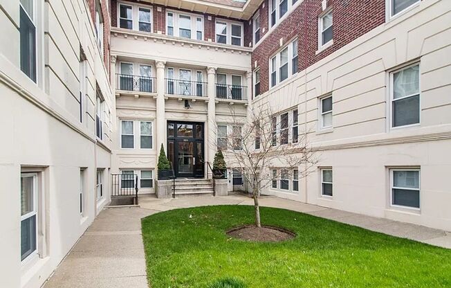 119 West Wyoming